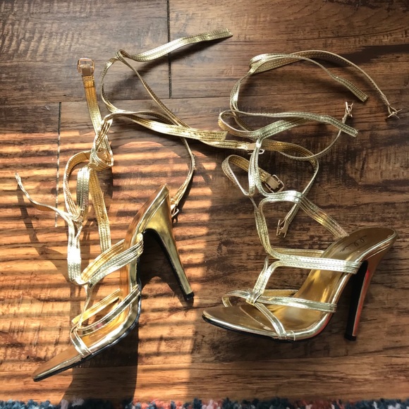 Gold Goddess/Egyptian Wrap Heels - Picture 2 of 4